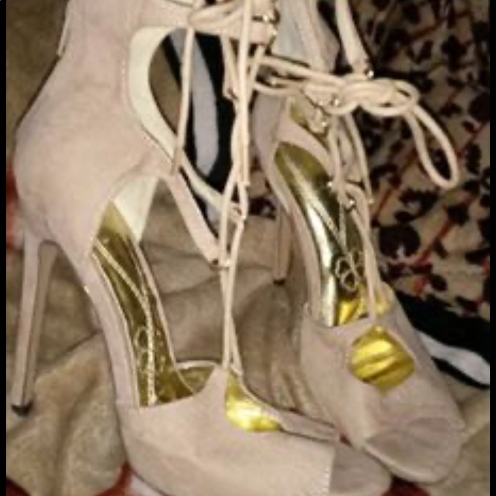 Pink high heels